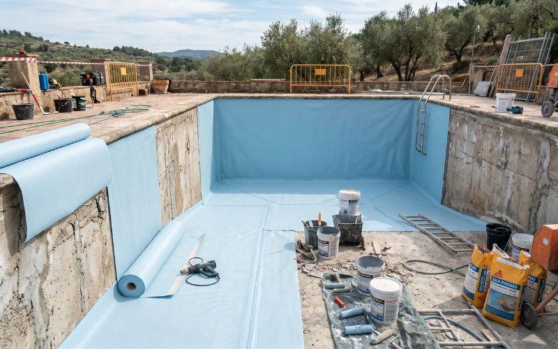 rehabilitación de piscina antigua mejorando estanqueidad